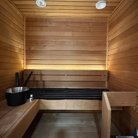 Appartamento Moderni Kaksio Laehellae Keskustaa